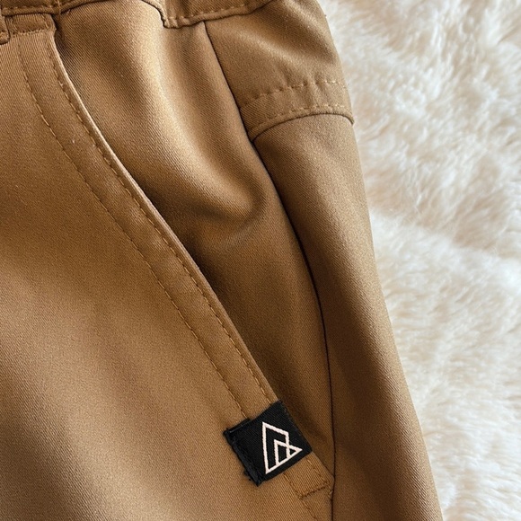 Ripzone Brown lightweight dressy Shorts size youth large - Picture 2 of 8